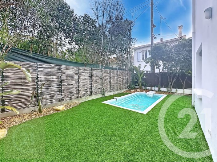 Image No.8-3 Bed House for sale