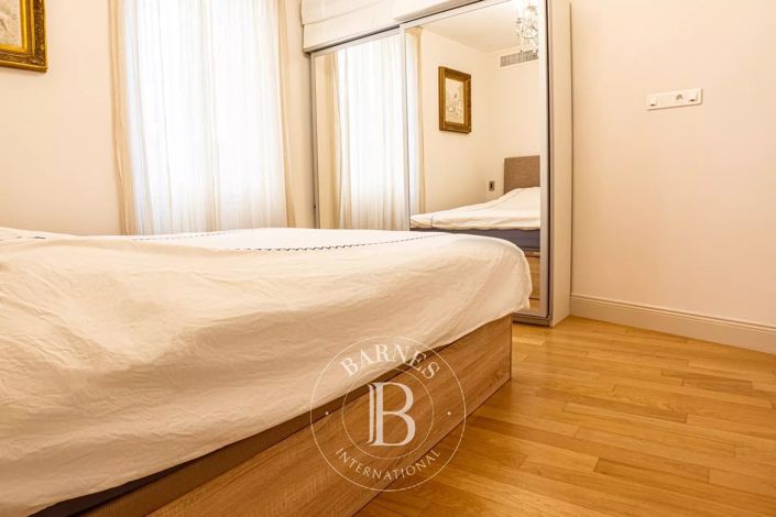 Image No.11-3 Bed Apartment for sale