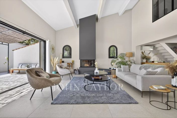 Image No.5-4 Bed House for sale