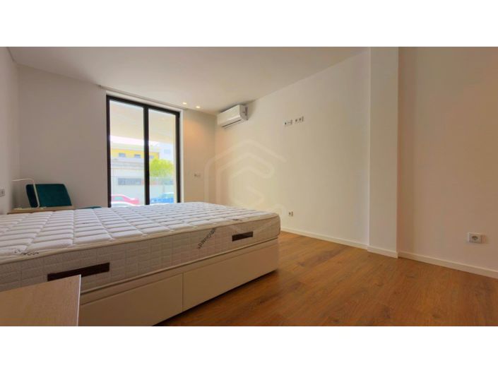 Image No.23-4 Bed Apartment for sale