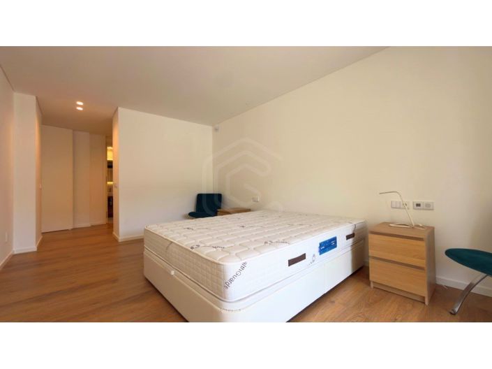 Image No.9-4 Bed Apartment for sale