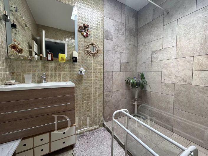 Image No.14-3 Bed Apartment for sale
