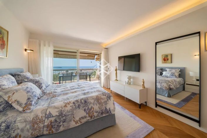 Image No.12-3 Bed Apartment for sale