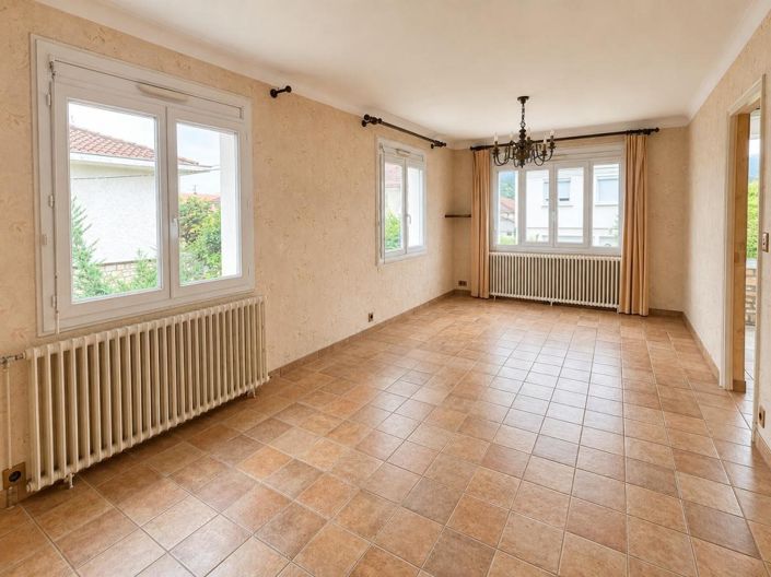 Image No.5-House for sale