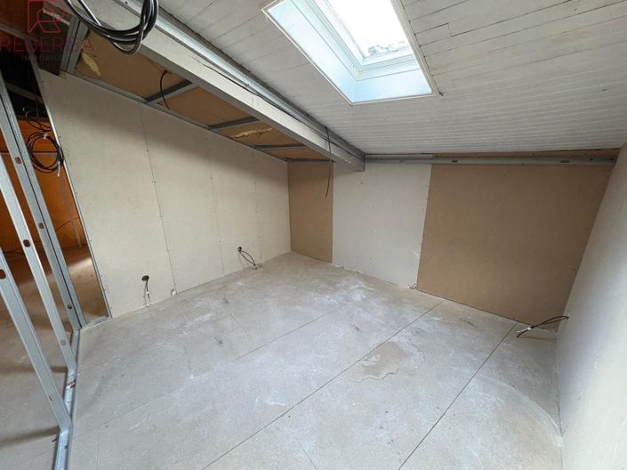 Image No.14-1 Bed House for sale