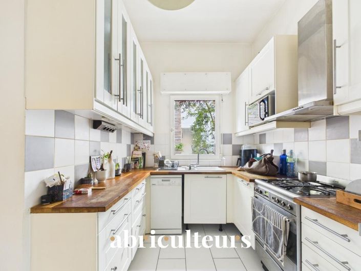 Image No.4-3 Bed House for sale