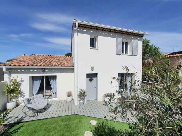 Image No.3-3 Bed House for sale