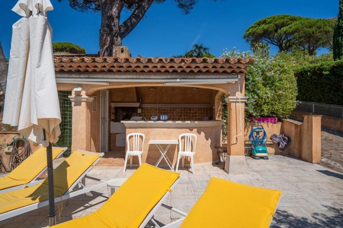 Image No.30-4 Bed House for sale