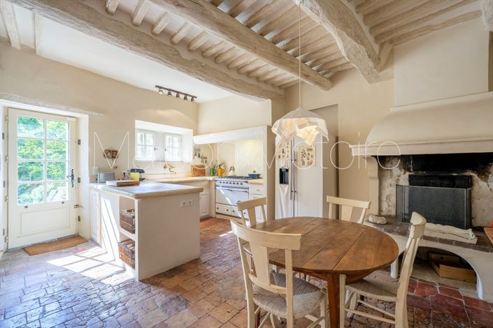 Image No.19-4 Bed House for sale