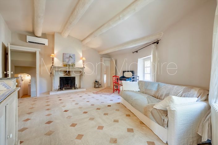 Image No.24-4 Bed House for sale