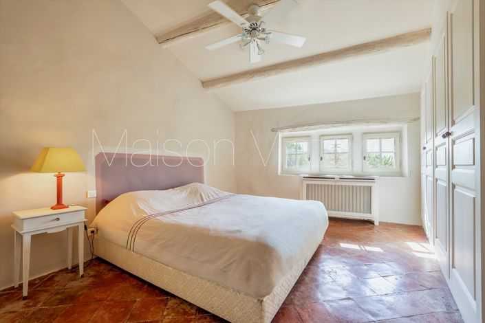Image No.26-4 Bed House for sale