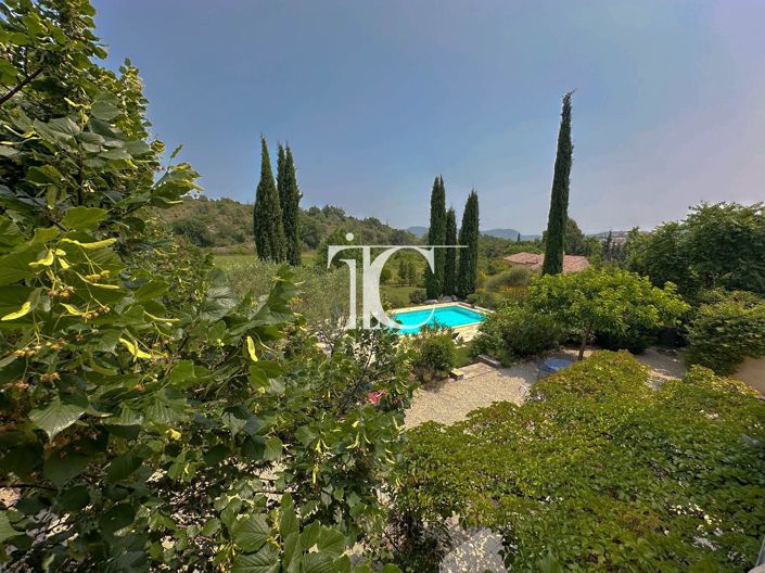Image No.16-6 Bed House for sale