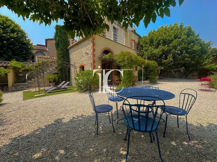 Image No.2-6 Bed House for sale