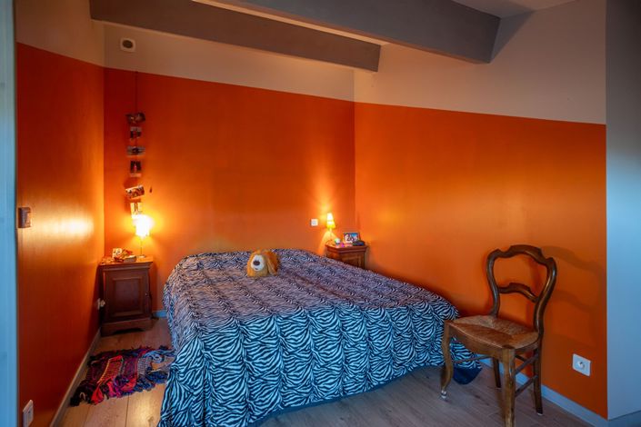 Image No.15-6 Bed House for sale
