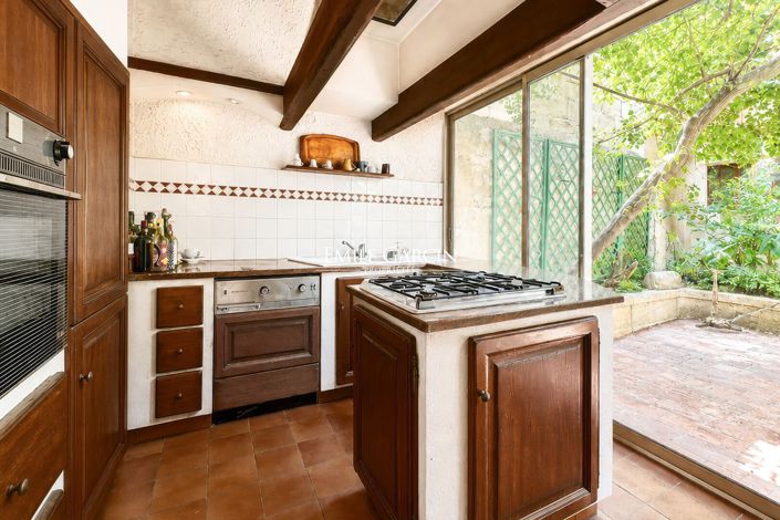 Image No.4-4 Bed House for sale