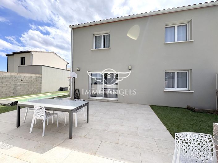 Image No.14-4 Bed House for sale