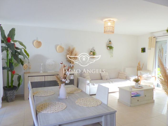 Image No.5-3 Bed House for sale