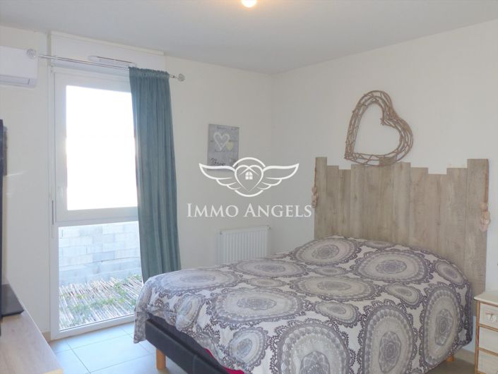 Image No.9-3 Bed House for sale