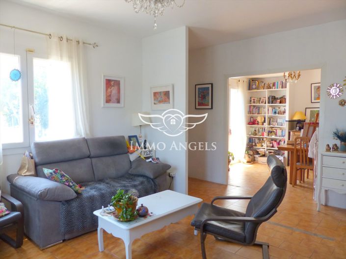 Image No.3-3 Bed Apartment for sale
