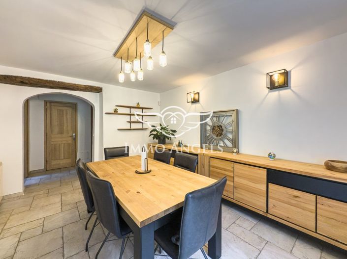 Image No.7-4 Bed House for sale