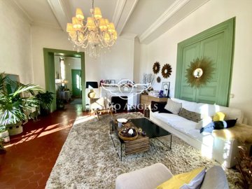 1 - Nîmes, Apartment