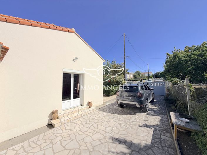 Image No.2-3 Bed House for sale