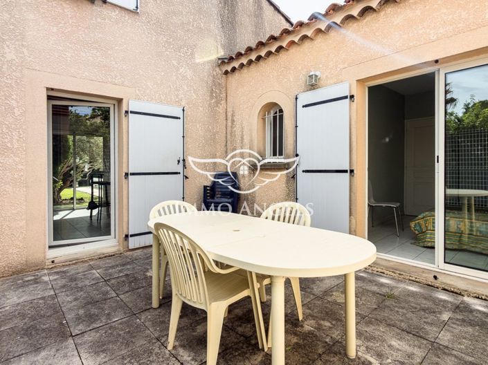 Image No.10-2 Bed House for sale