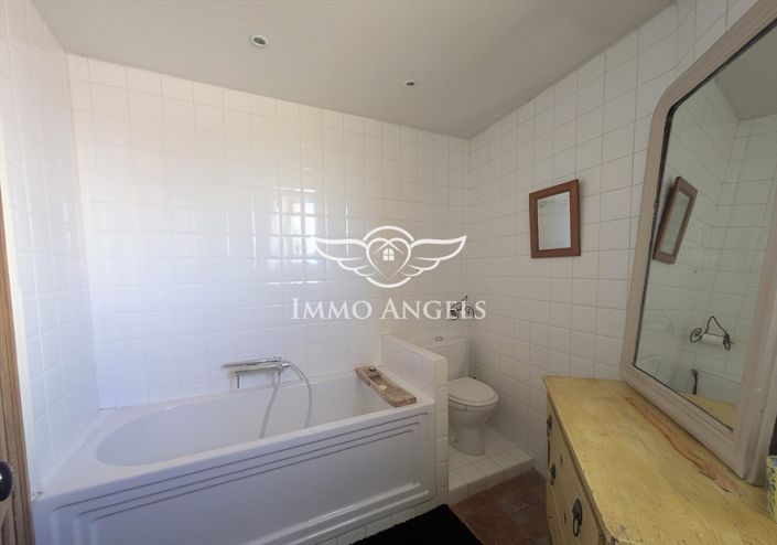 Image No.14-7 Bed House for sale