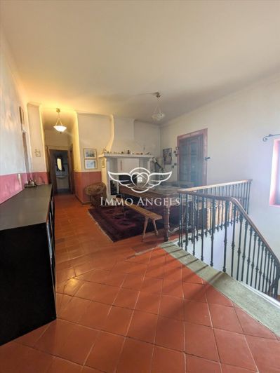 Image No.16-7 Bed House for sale