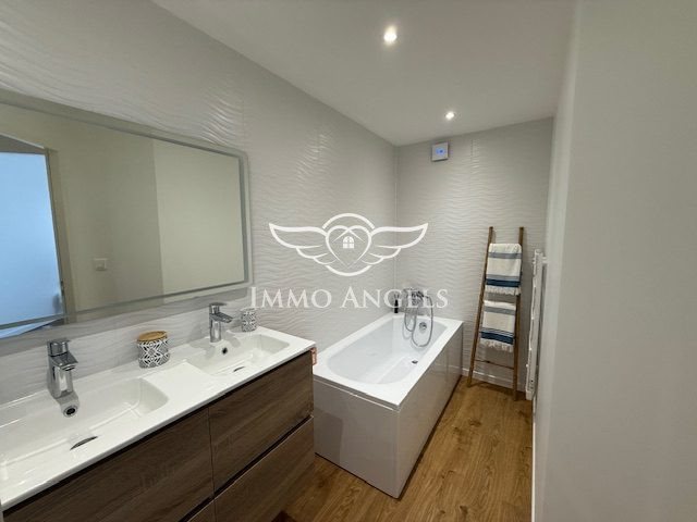 Image No.7-3 Bed Apartment for sale