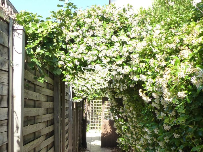 Image No.14-4 Bed House for sale