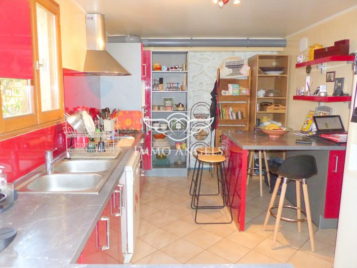 Image No.5-4 Bed House for sale
