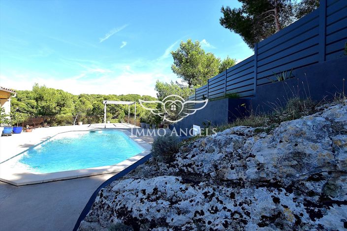Image No.8-Propriété de 5 chambres à vendre à Ensuès-la-Redonne
