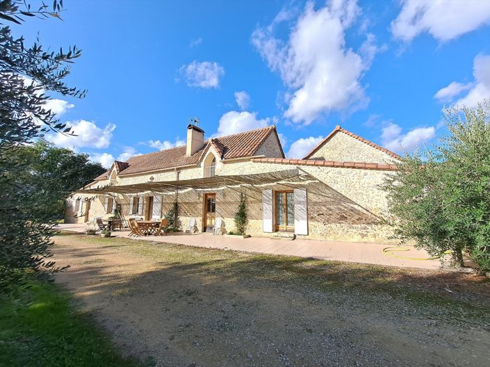Image No.2-4 Bed House for sale