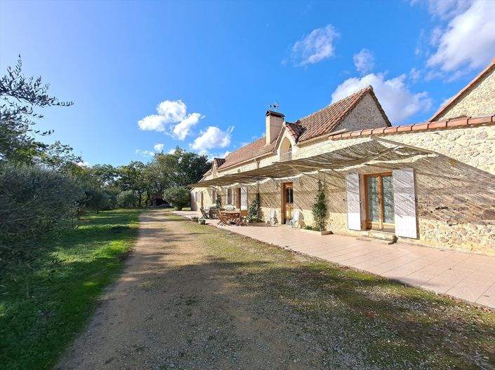Image No.23-4 Bed House for sale