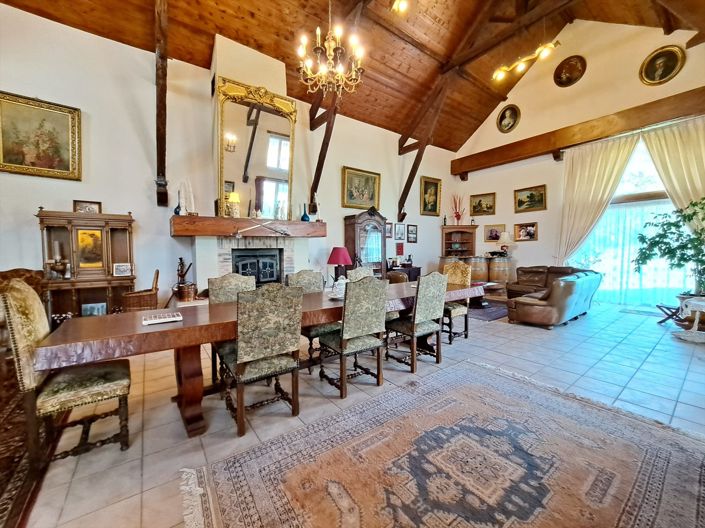 Image No.5-4 Bed House for sale