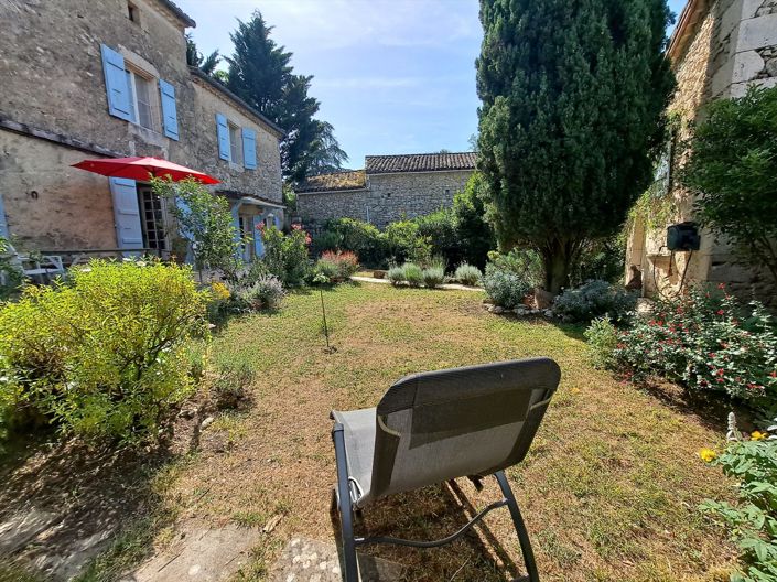 Image No.22-3 Bed House for sale