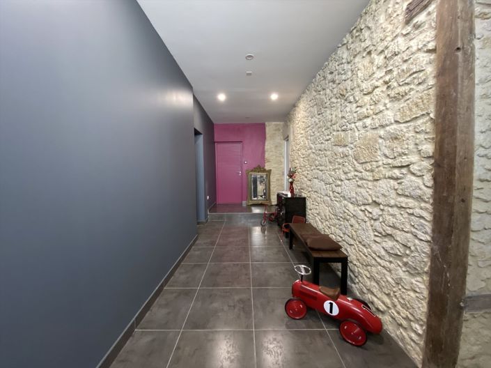 Image No.10-5 Bed House for sale