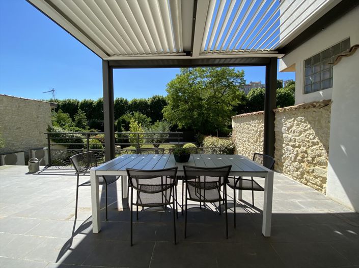 Image No.21-5 Bed House for sale