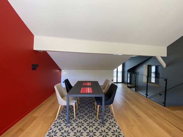 Image No.27-5 Bed House for sale