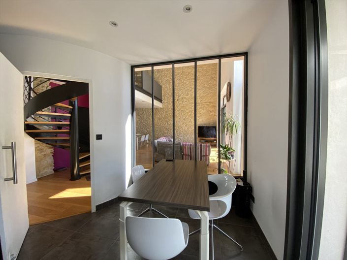 Image No.5-5 Bed House for sale