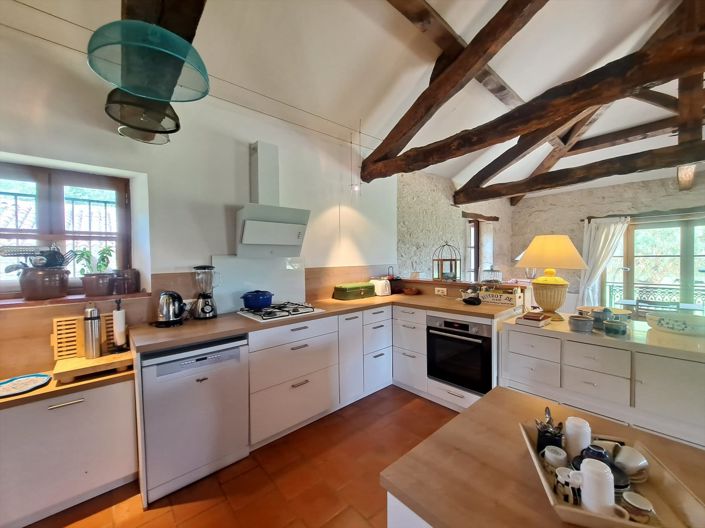 Image No.7-2 Bed House for sale