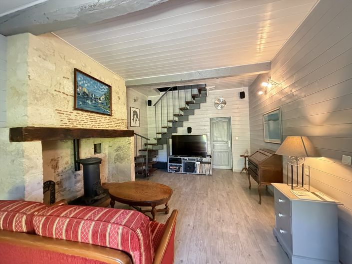 Image No.21-3 Bed House for sale
