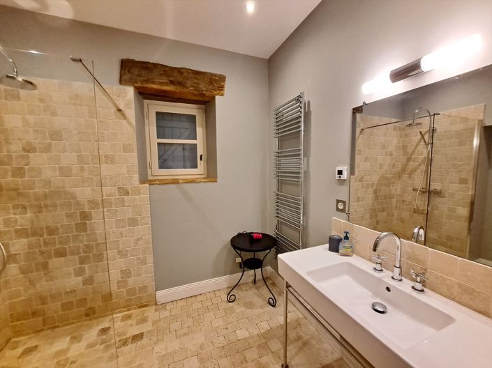 Image No.16-7 Bed House for sale