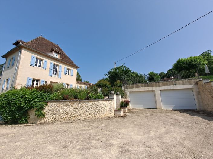 Image No.29-7 Bed House for sale