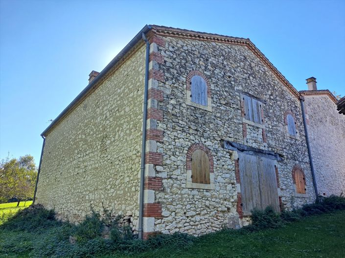 Image No.17-3 Bed House for sale