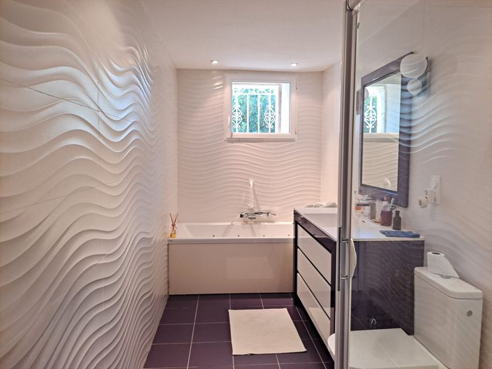 Image No.14-4 Bed House for sale