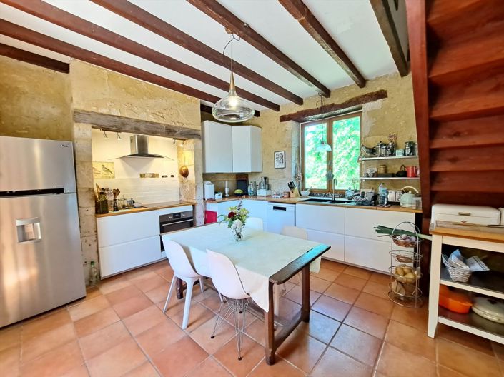 Image No.13-5 Bed House for sale