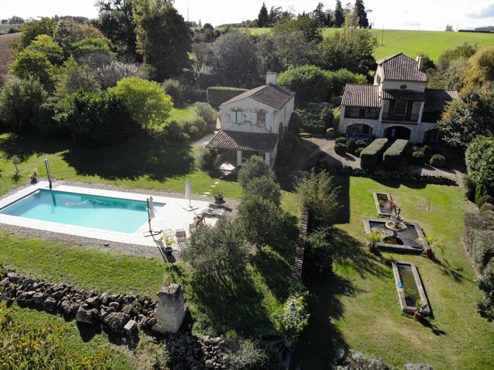 Image No.2-5 Bed House for sale