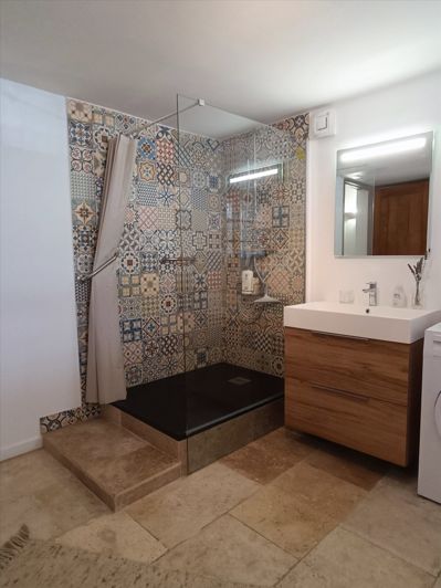 Image No.21-6 Bed House for sale